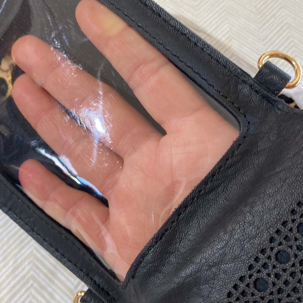 Touchscreen phone purse - Picture 3 of 6